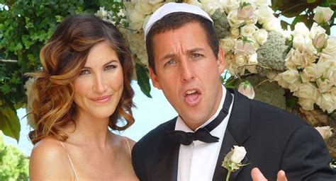 Who Is Adam Sandler’s Wife, Jackie & How Many Kids Do They。